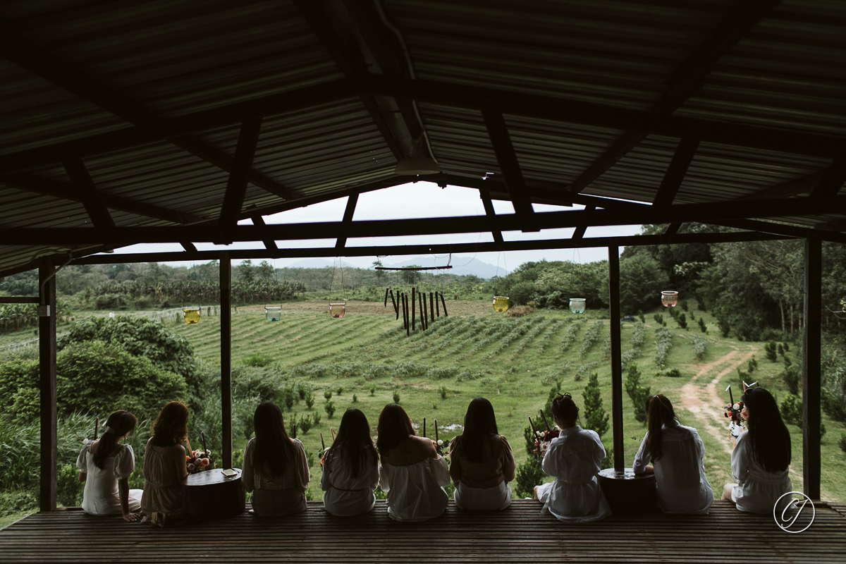 Outdoor floristry with the students at Kesang Farm Melaka